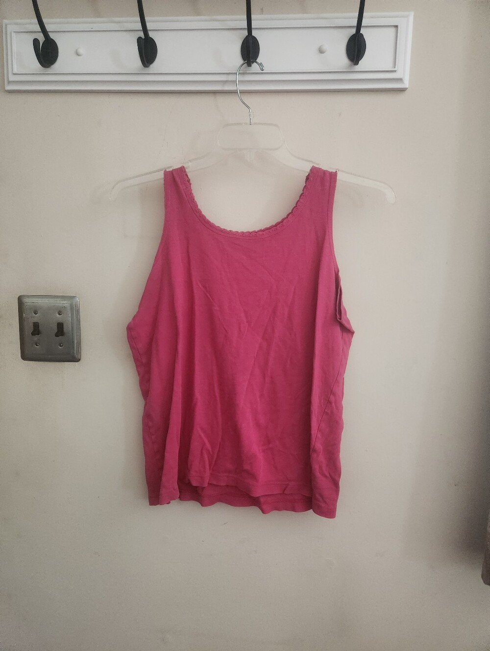 🎉 Pink Tank Top
